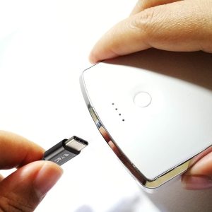 Кабел за зареждане Fast Charge и прехвърляне на данни USB Type C серия Platium V-TAC черен | AVStore