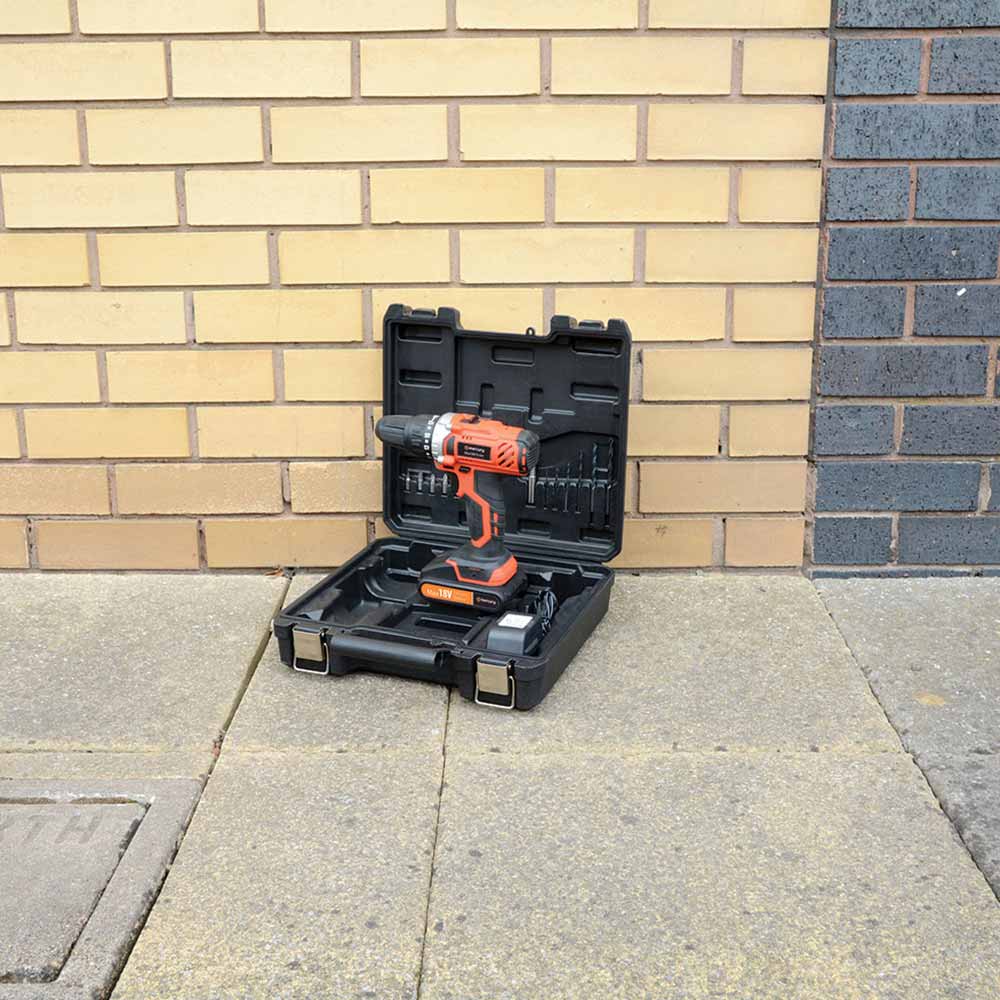 710280UK_IN5 Акумулаторен ударен винтоверт бормашина 18V комплект с куфар, 12 аксесоара, батерия | AVStore