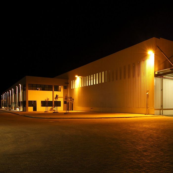 412-a2_21 LED прожектор Samsung чип 100W 6400K VT-100 V-TAC черен | AVStore