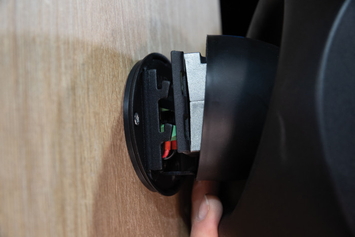 d3842_fx11_29 Пасивен 6.5″ 100 V дизайнерски стенен високоговорител DAP WMS6T-B черен | AVStore